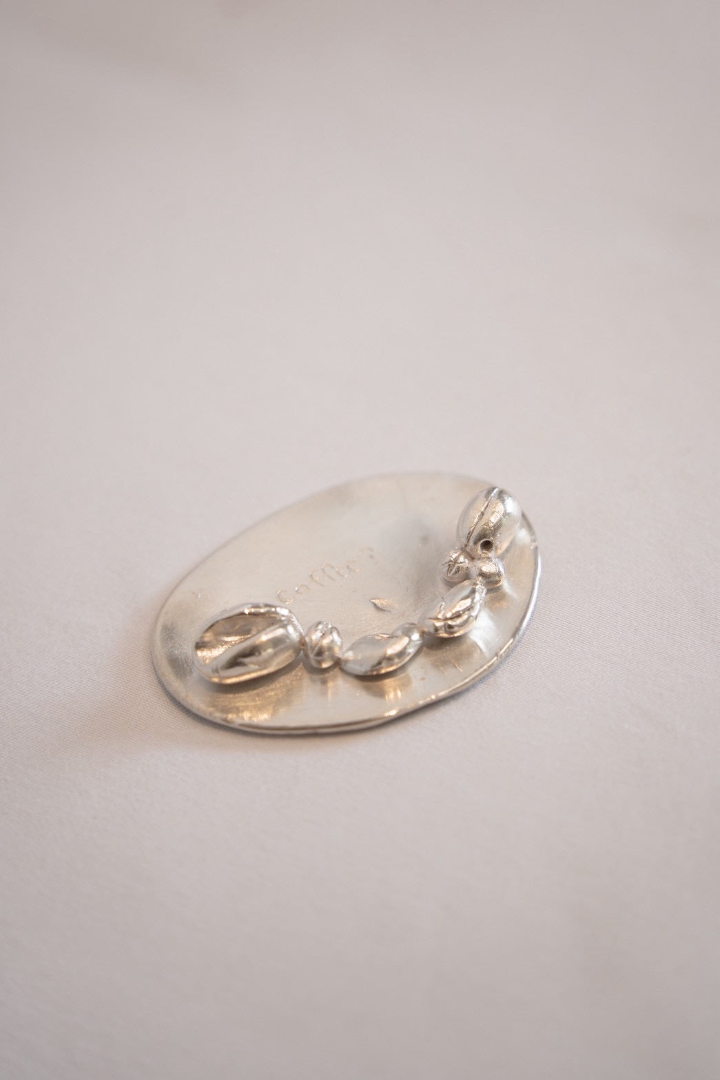 Paper weight
