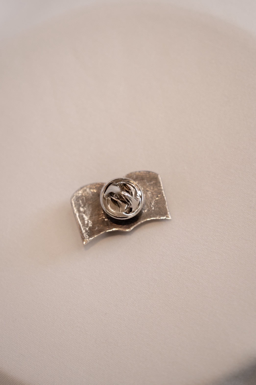 Book brooch